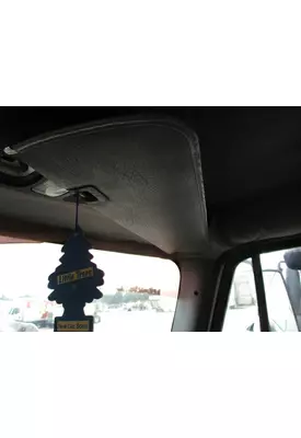 FREIGHTLINER M2 106 INTERIOR SUN VISOR