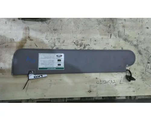 FREIGHTLINER M2 106 INTERIOR SUN VISOR