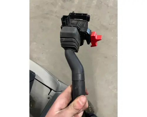 FREIGHTLINER M2-106 Ignition Switch