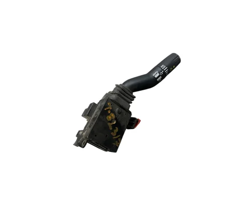 FREIGHTLINER M2-106 Ignition Switch