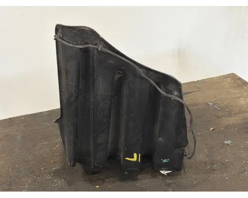 FREIGHTLINER M2-106 Inner Fender