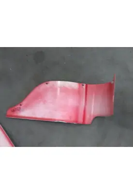 FREIGHTLINER M2-106 Inner Fender
