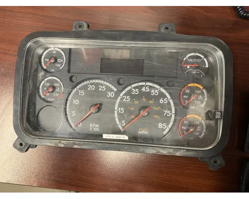 FREIGHTLINER M2 106 Instrument Cluster