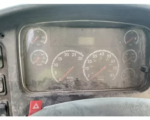 FREIGHTLINER M2 106 Instrument Cluster