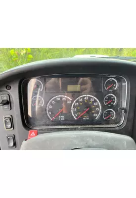 FREIGHTLINER M2 106 Instrument Cluster