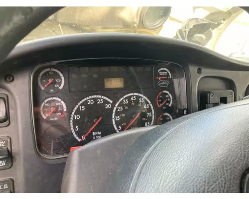 FREIGHTLINER M2-106 Instrument Cluster