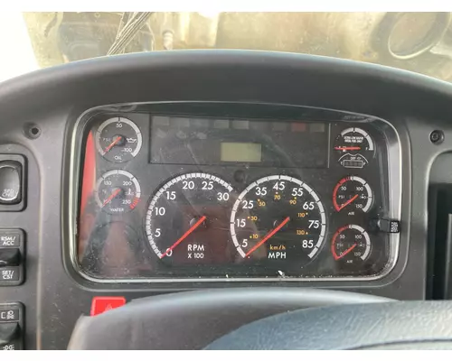 FREIGHTLINER M2-106 Instrument Cluster