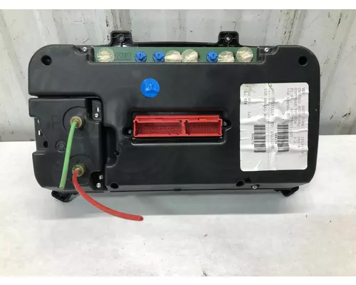 FREIGHTLINER M2-106 Instrument Cluster