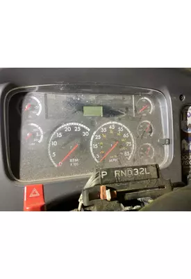 FREIGHTLINER M2-106 Instrument Cluster