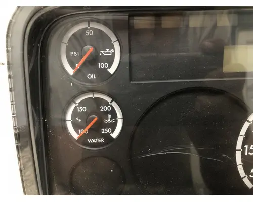 FREIGHTLINER M2-106 Instrument Cluster