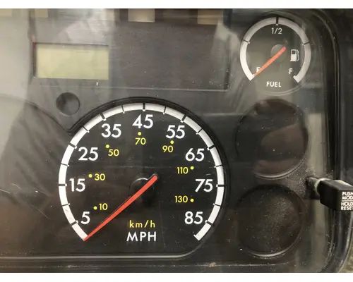 FREIGHTLINER M2-106 Instrument Cluster