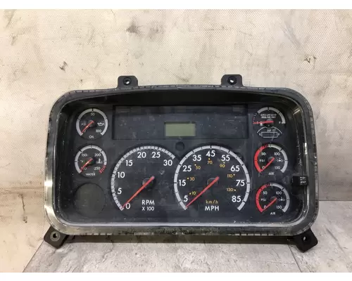 FREIGHTLINER M2-106 Instrument Cluster