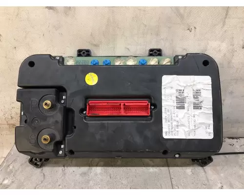 FREIGHTLINER M2-106 Instrument Cluster
