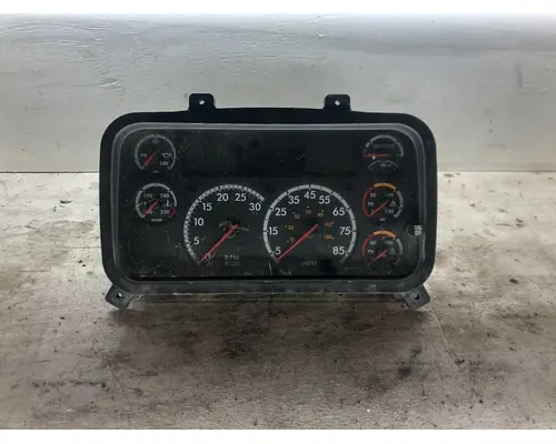 FREIGHTLINER M2-106 Instrument Cluster
