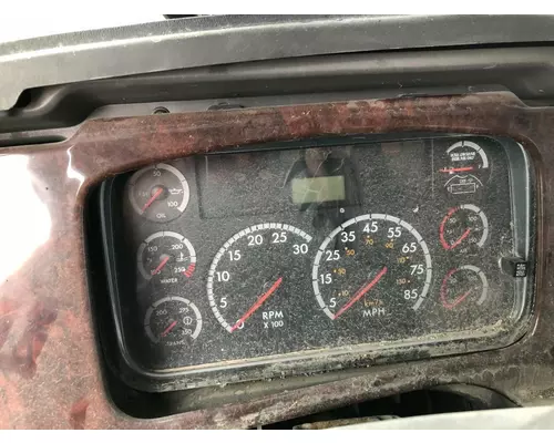 FREIGHTLINER M2-106 Instrument Cluster