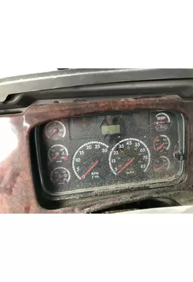 FREIGHTLINER M2-106 Instrument Cluster