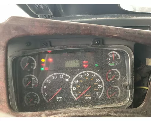 FREIGHTLINER M2-106 Instrument Cluster