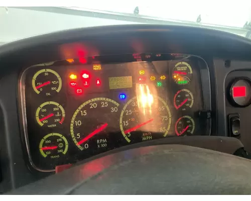 FREIGHTLINER M2-106 Instrument Cluster