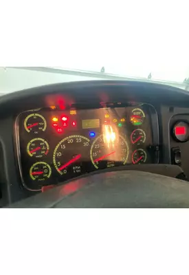 FREIGHTLINER M2-106 Instrument Cluster