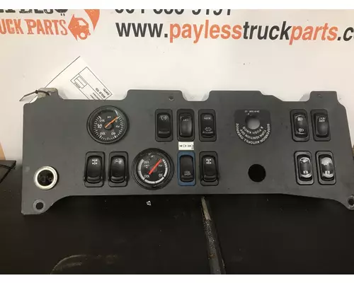 FREIGHTLINER M2 106 Instrument Cluster