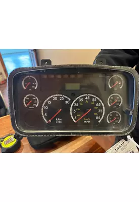 FREIGHTLINER M2 106 Instrument Cluster