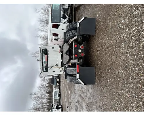 FREIGHTLINER M2-106 Instrument Cluster