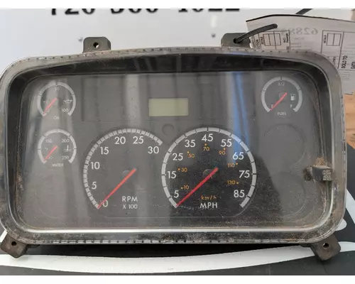 FREIGHTLINER M2 106 Instrument Cluster