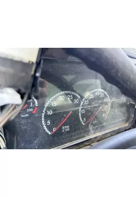 FREIGHTLINER M2 106 Instrument Cluster