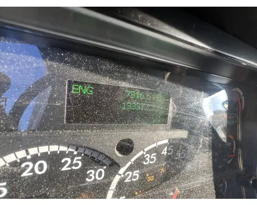 FREIGHTLINER M2 106 Instrument Cluster