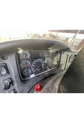 FREIGHTLINER M2 106 Instrument Cluster