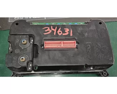 FREIGHTLINER M2 106 Instrument Cluster