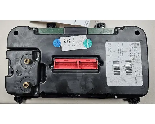 FREIGHTLINER M2 106 Instrument Cluster