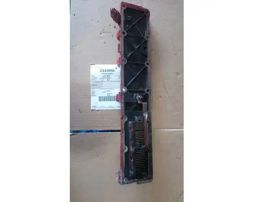 FREIGHTLINER M2-106 Intake Manifold