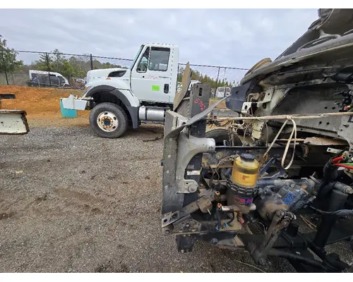 FREIGHTLINER M2 106 Intercooler