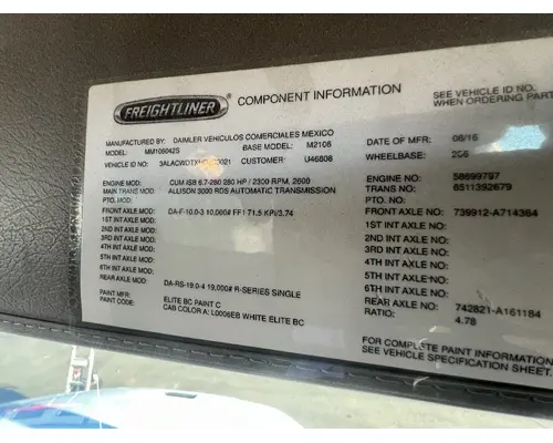 FREIGHTLINER M2 106 Interior Sun Visor