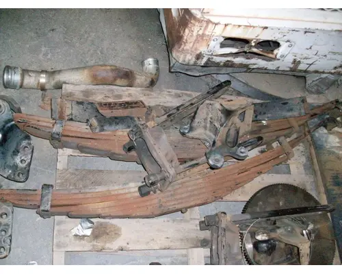 FREIGHTLINER M2 106 Leaf Spring, Rear