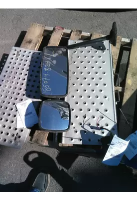 FREIGHTLINER M2 106 MIRROR ASSEMBLY CAB/DOOR