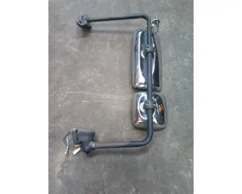 FREIGHTLINER M2 106 MIRROR ASSEMBLY CABDOOR