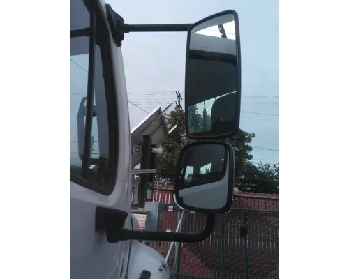 FREIGHTLINER M2 106 MIRROR ASSEMBLY CABDOOR