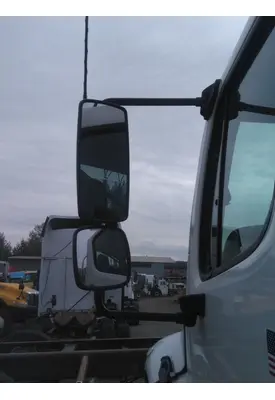 FREIGHTLINER M2 106 MIRROR ASSEMBLY CAB/DOOR