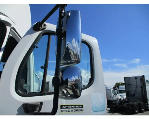 FREIGHTLINER M2 106 MIRROR ASSEMBLY CABDOOR