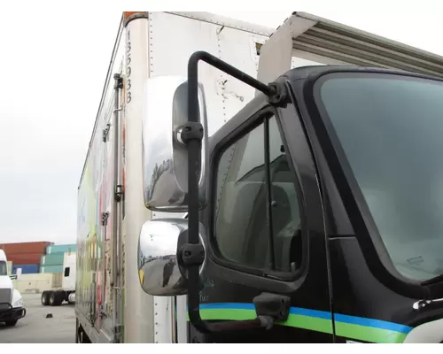 FREIGHTLINER M2 106 MIRROR ASSEMBLY CABDOOR
