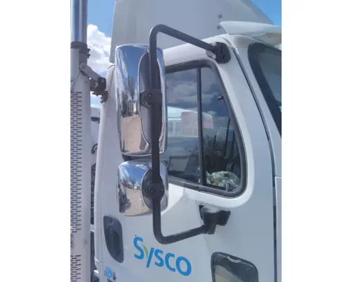 FREIGHTLINER M2 106 MIRROR ASSEMBLY CABDOOR