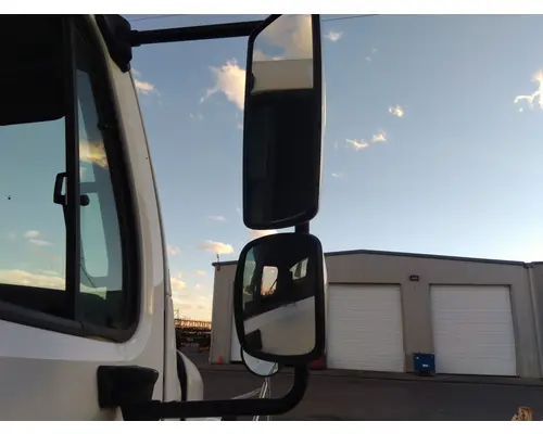 FREIGHTLINER M2 106 MIRROR ASSEMBLY CABDOOR
