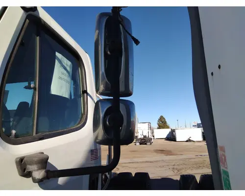 FREIGHTLINER M2 106 MIRROR ASSEMBLY CABDOOR