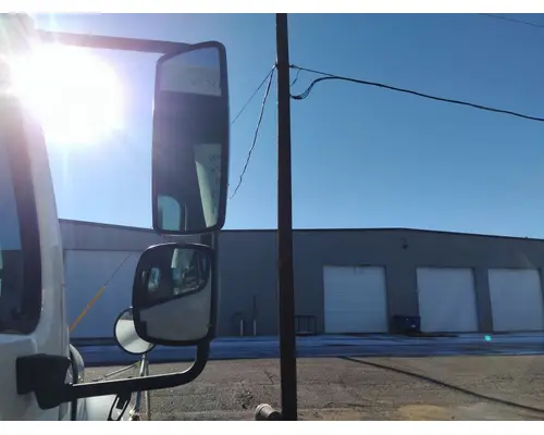 FREIGHTLINER M2 106 MIRROR ASSEMBLY CABDOOR
