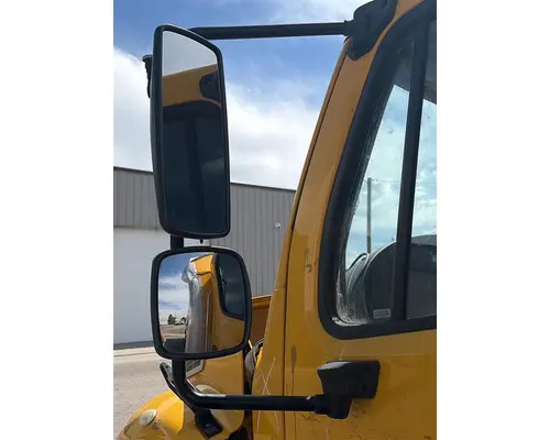 FREIGHTLINER M2 106 MIRROR ASSEMBLY CABDOOR