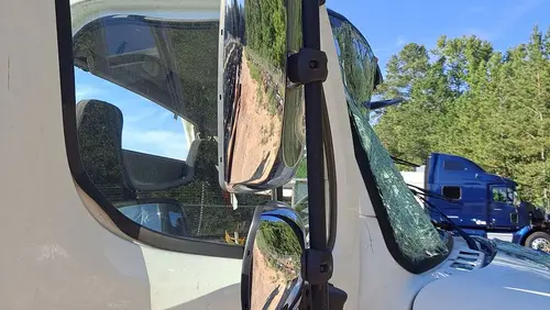 FREIGHTLINER M2 106 MIRROR ASSEMBLY CAB/DOOR in Athens, GA #2289793
