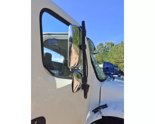 FREIGHTLINER M2 106 MIRROR ASSEMBLY CABDOOR