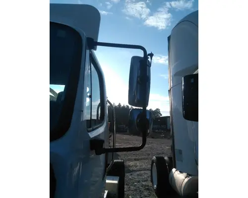 FREIGHTLINER M2 106 MIRROR ASSEMBLY CABDOOR